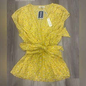 Max Studio Yellow Floral Tie-Waist Skater Top